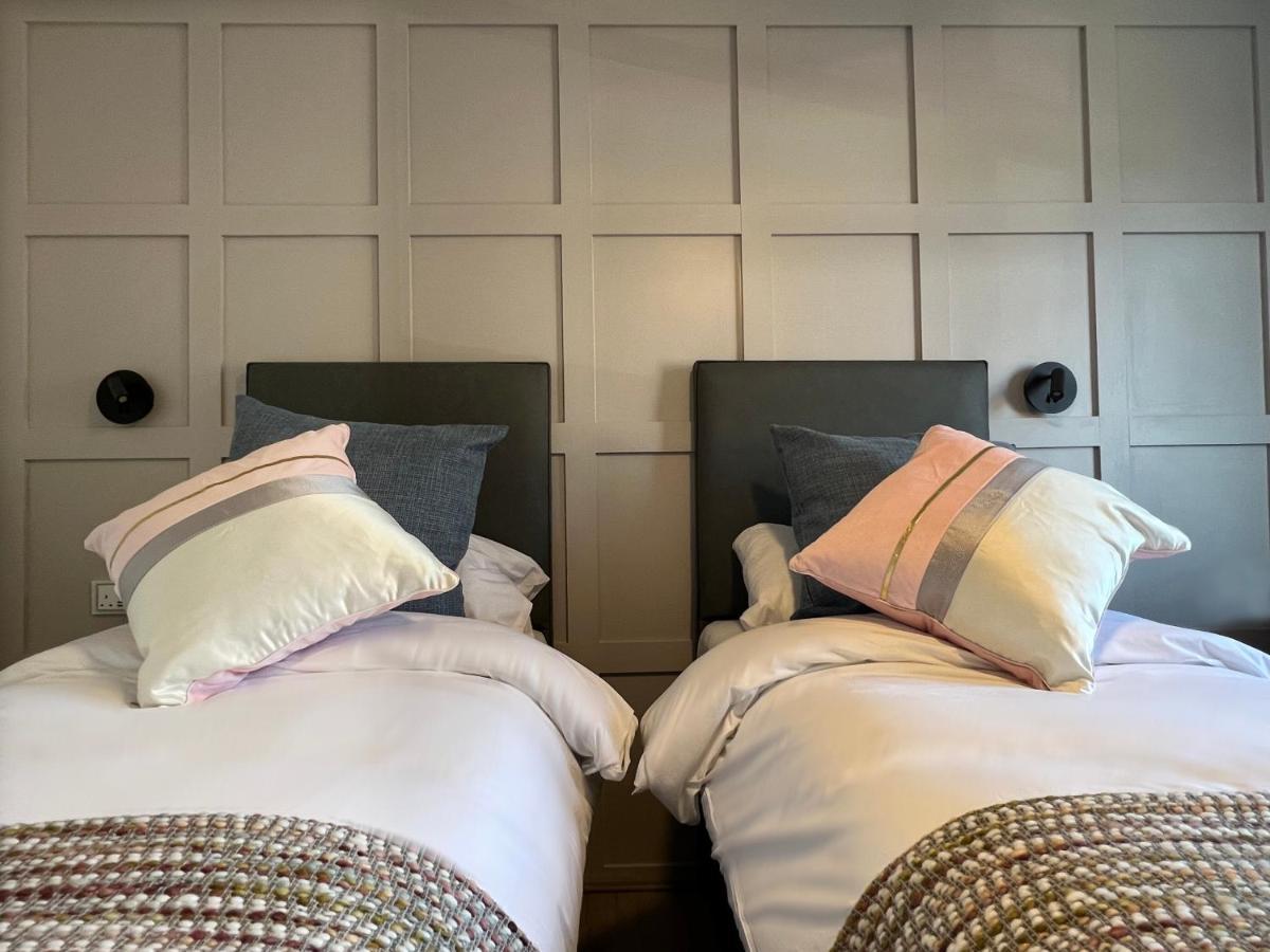 United Home B&B 샐퍼드 외부 사진